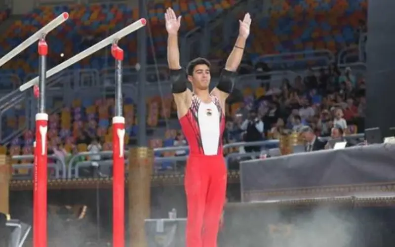محمد عفيفي: فضية كأس العالم للجمباز لها مذاق مختلف | خاص